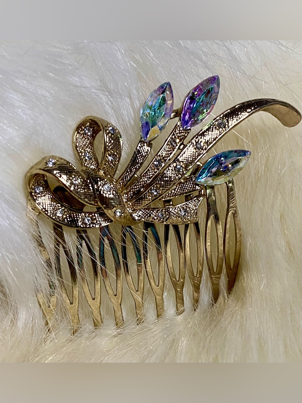 Vintage Gold Floral Hair Comb with Iridescent Purple-Blue Stones